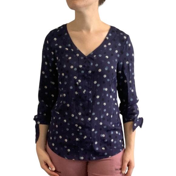 Fortune + Ivy Tops - NWOT Fortune + Ivy Stitch Fix | Navy Polka Dot V-neck 3/4 Sleeve Top Blouse | XS